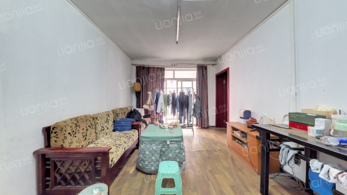 金狮小区狮子组团二手房实景图