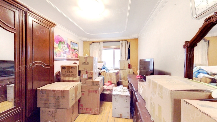 秀芳里二手房实景图