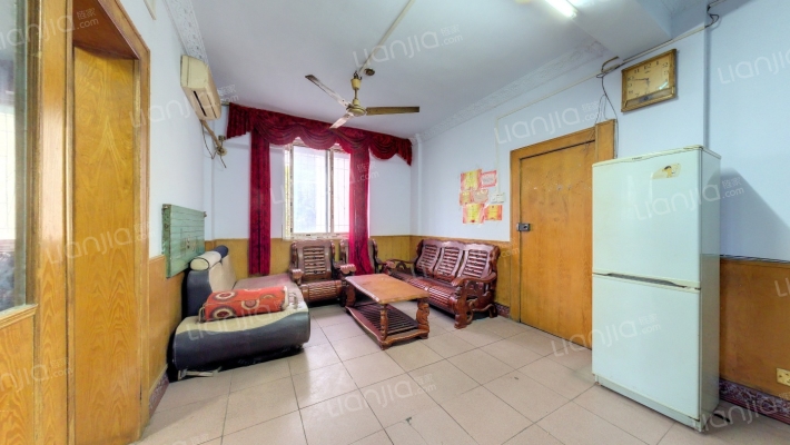 丽明化工厂二手房实景图