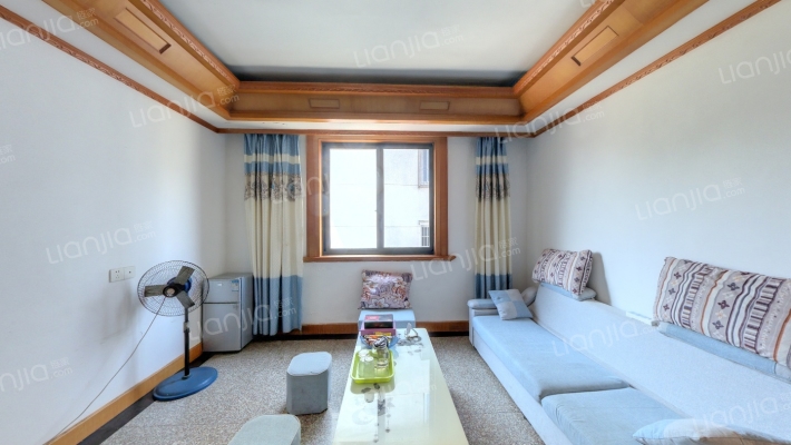 五联新村二手房实景图