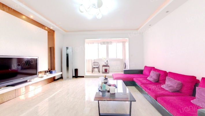 百合佳苑二手房实景图