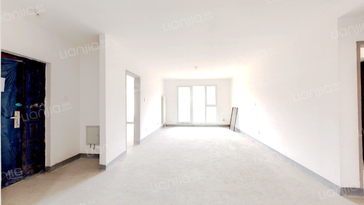 万通新界艺墅公馆二手房实景图