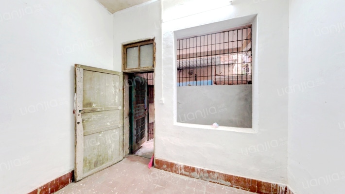 向群新村二手房实景图