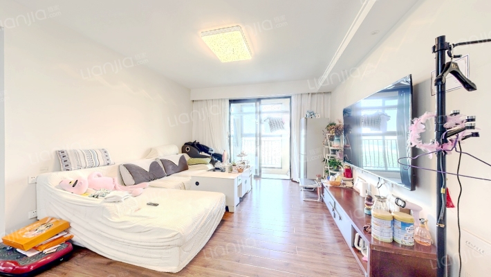 万科云岭公寓二手房实景图