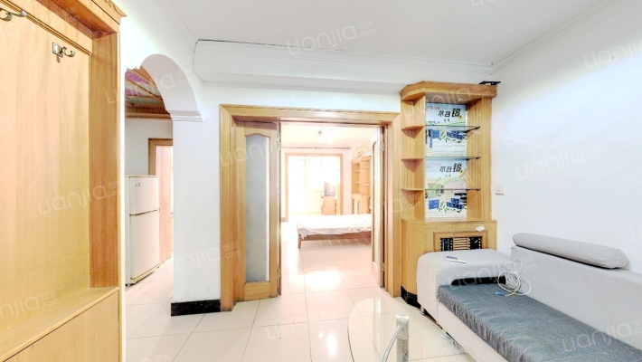 康华里二手房实景图