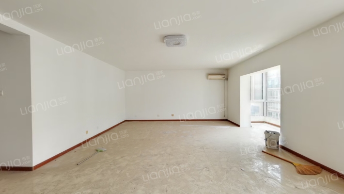 郑华公寓二手房实景图