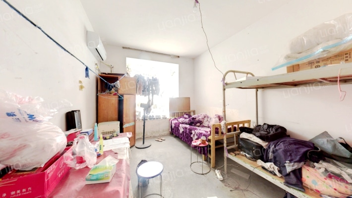 金山花苑二手房实景图