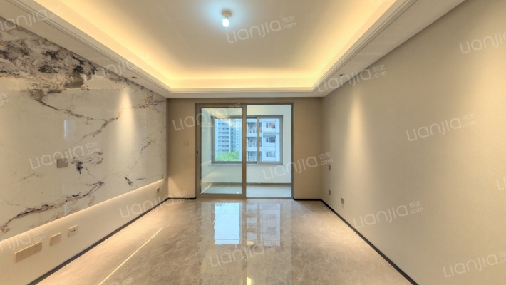 湖珀隐秀府二手房实景图