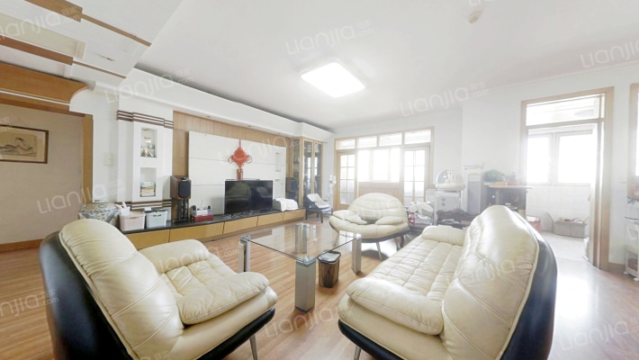 济大路15号二手房实景图