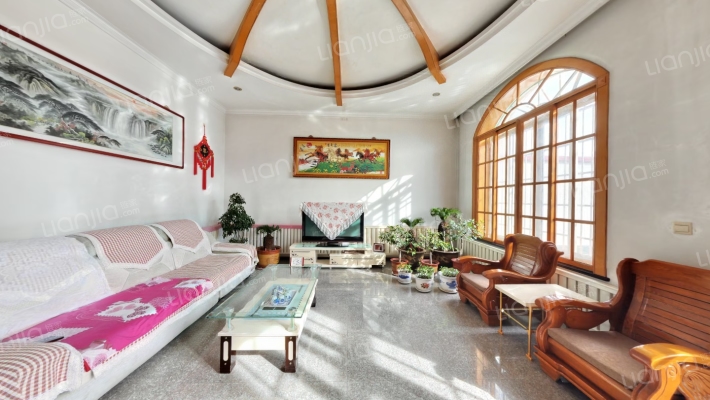 绿洲小区别墅二手房实景图