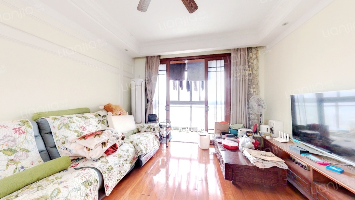 春天里二手房实景图