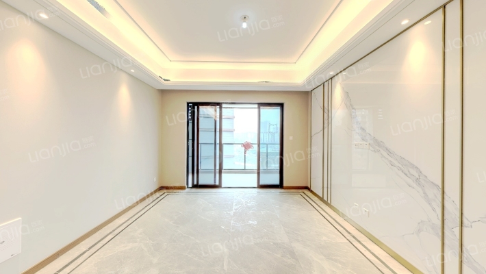 邦泰宽语一期二手房实景图