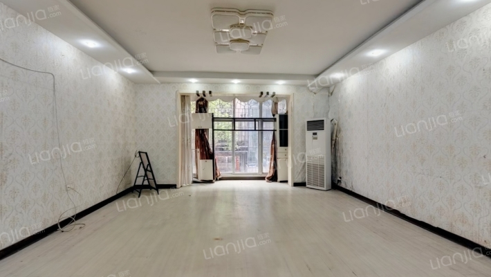 花板湖小区二手房实景图