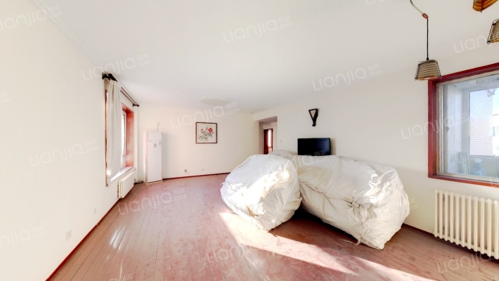 新世界花园朗怡居二手房实景图