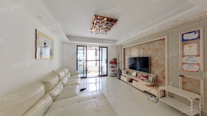 万达揽湖苑D区二手房实景图