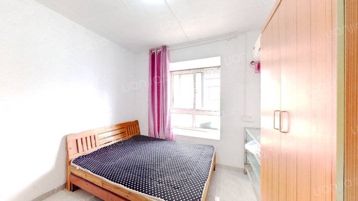 堰湖山庄东区二手房实景图