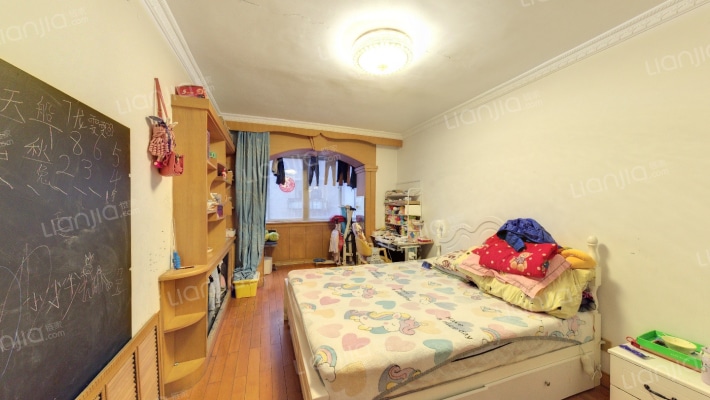 新泉巷二手房实景图