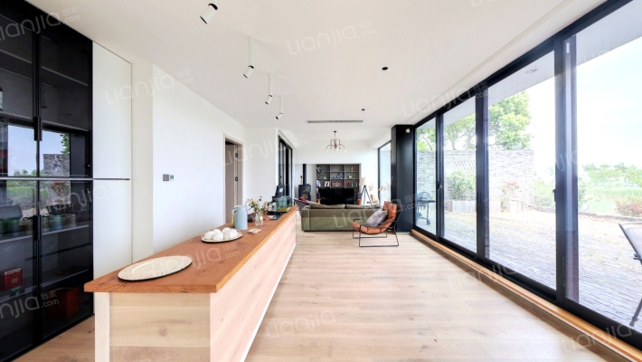 音昱水中天二手房实景图