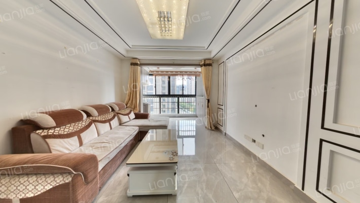 大境天成东区二手房实景图