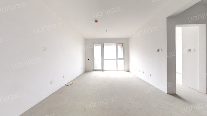 国信紫玉台二手房实景图