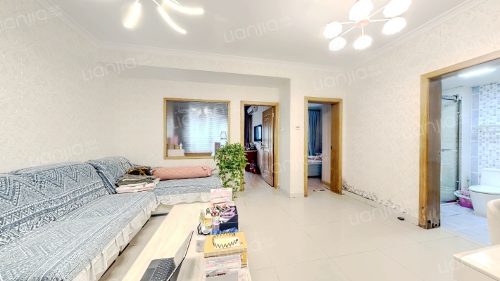 青春驿站二手房实景图