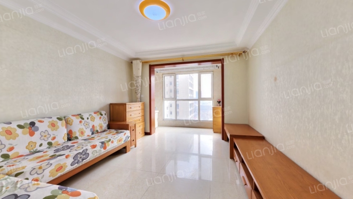 富强里二手房实景图