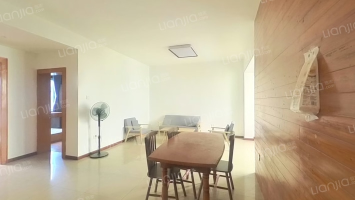 汇丰楼二手房实景图