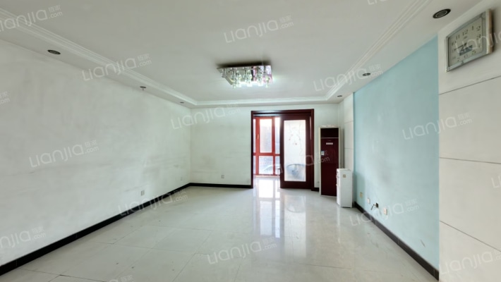 阁外山水二手房实景图