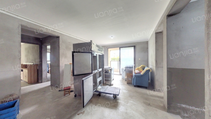 龙津广场C区二手房实景图