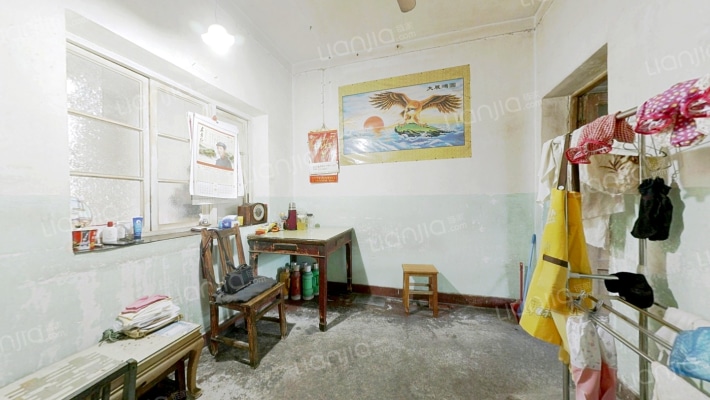 华中西路一百九十三号二手房实景图