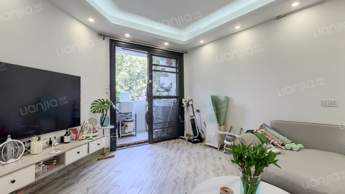 新中银·金色华庭二手房实景图