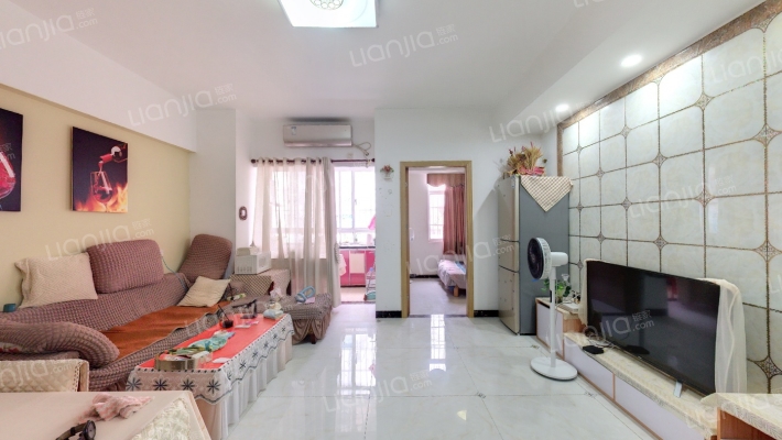 绅蓝都市公寓二手房实景图