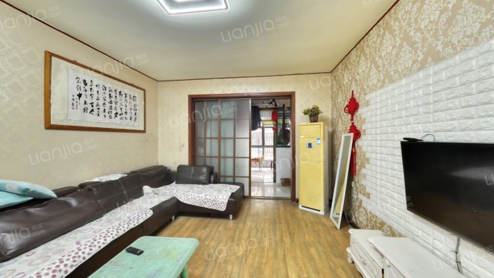 万霖花苑东区二手房实景图