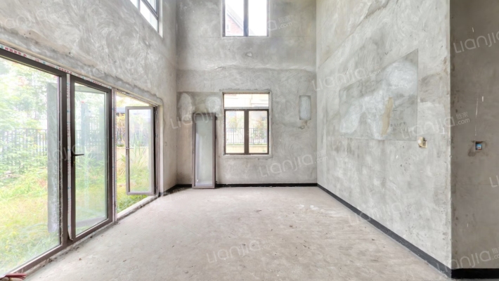 阳光城哈罗小镇二手房实景图