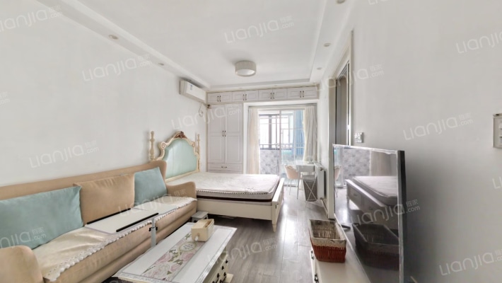 融科天城五期二手房实景图