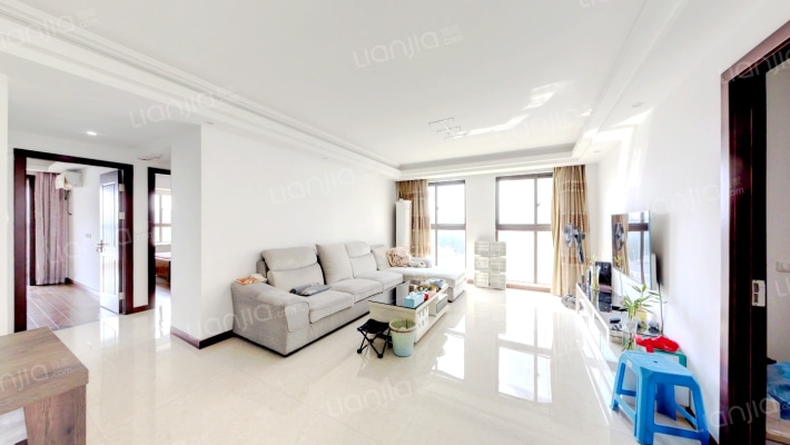 恒威君雅苑二手房实景图