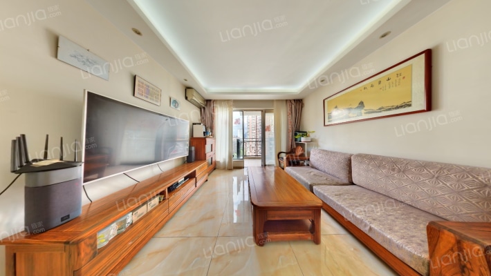 缤纷假日豪园二手房实景图