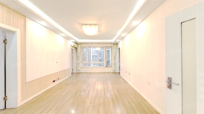 富达蓝山二手房实景图