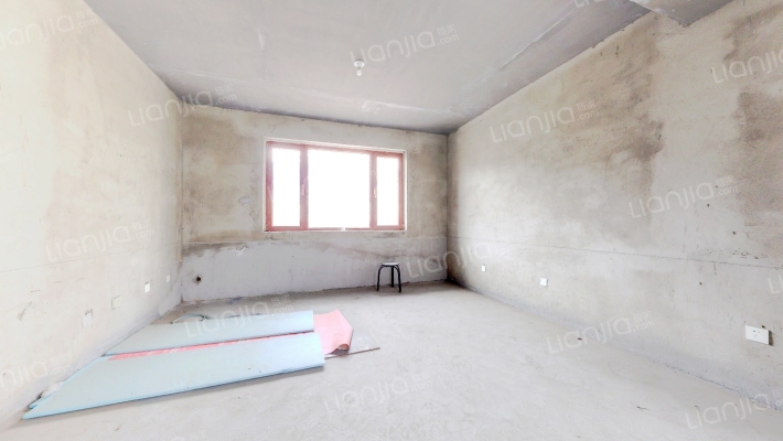 联谊枫林小镇二手房实景图