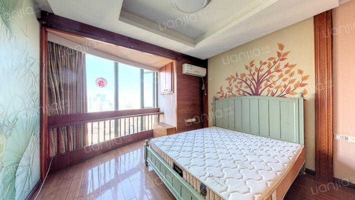 银海华庭二手房实景图