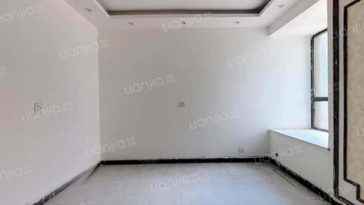 万顺达广场二手房实景图