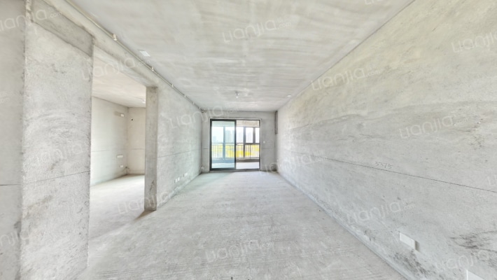 尚泽臻园二手房实景图