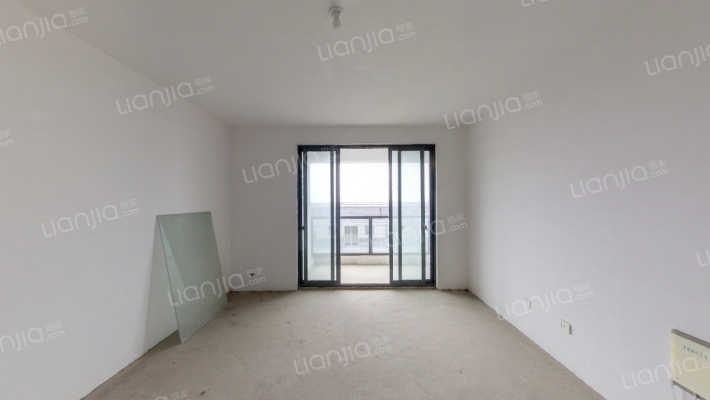 鸿盛和美世家二手房实景图