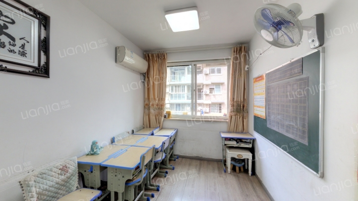 东海阳光苑二手房实景图