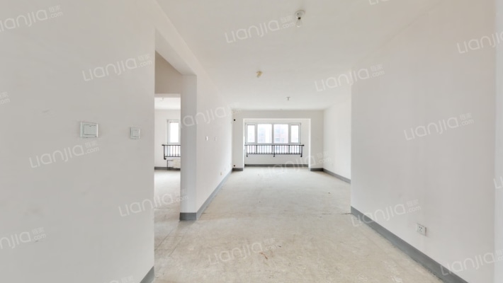 首创国际半岛采薇雅苑二手房实景图