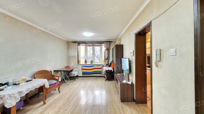 龙泓园二手房实景图