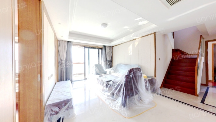 中海玄武公馆D区二手房实景图