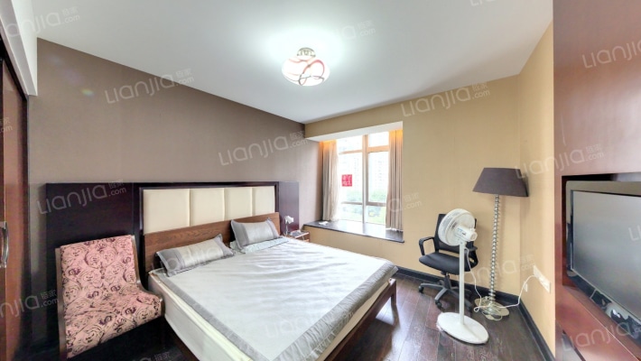 中凯城市之光二手房实景图