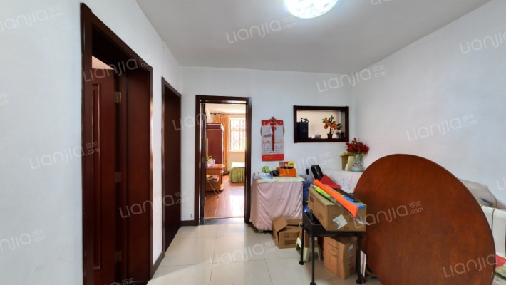 新开里二手房实景图