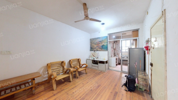 北京西路师大宿舍二手房实景图